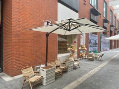 -HUGS coffee(东区店)