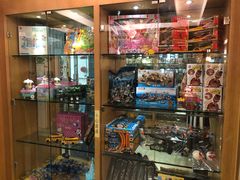 零售区-麦茜哥牛扒城(中银店)