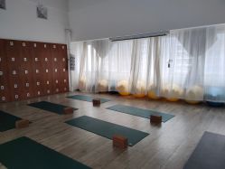 -无界瑜伽普拉提