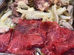 -金鼎雪山牦牛杂火锅(理县总店)