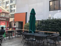 -星巴克(虹口运动loft店)