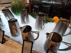 -大中华希尔顿酒店-念自助餐·嗨啤·小龙虾