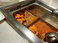 -海底捞火锅鲜切牛肉主题店(长寿路店)