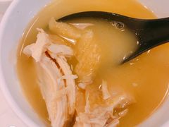 -鲜入围煮花胶鸡海鲜火锅