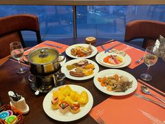 -洲际酒店·地平线全日餐厅HORIZON CAFÉ
