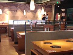 -呷哺呷哺(融创茂店)