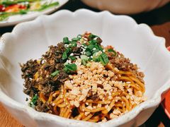 肆海燃面-肆海小川菜酒馆Wine Bistro (青年路店)