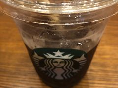 -星巴克(上海虹桥新天地二店)