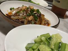 -渝信川菜 · 川味家常菜(财富购物中心店)