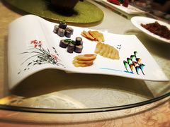 -山明水秀大饭店