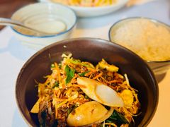 大理双廊豌豆粉土鸡凉米线-泓0871臻选云南菜·味庄