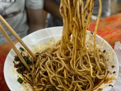 -华兴街自力面店