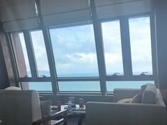 -三亚湾海居雅高铂尔曼度假酒店