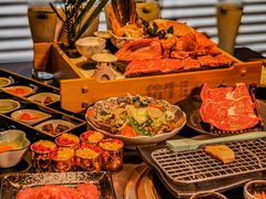 -铭牛烧肉·和牛海鲜自助(高新月牙湖店)