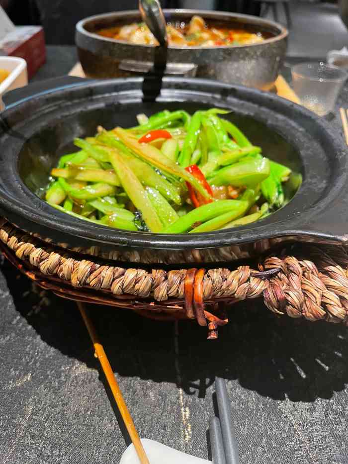 悦百味·品质川菜(悠方店)-"成都朋友带我们吃的,味道超级好!这家店.