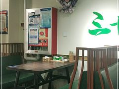 大堂-玲荷鸡丝面(经开万达店)