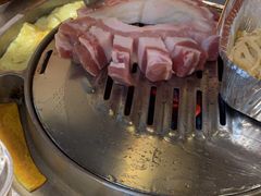 -哈哈碳都·牛肋条无限自助烤肉(台江万达店)