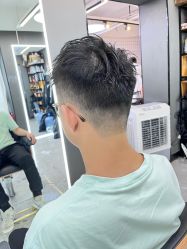 -藤野造型烫发染发