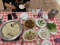 -巴陵全鱼席(湖南老字号汴河街店 )