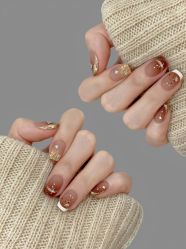 -LISSOM莉森 Nail ·美甲美睫原创定制店