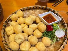 -老滇山寨•云南特色菜•地方菜•民族风情歌舞表演(金碧店)