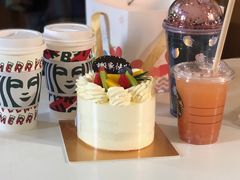 -花花卷卷·鲜食蛋糕(静安久光百货店)