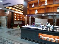 -大佛寺高级素食自助餐厅
