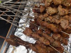 -烤满分·东北烧烤(首经贸店)