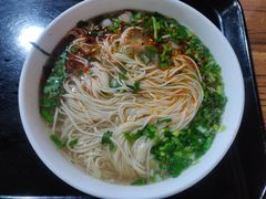 -陇上全荟兰州传统牛肉面(延吉路店)