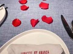 -弦月窗LUNETTE BY AMANDA(复兴路店)