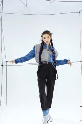 -变画·发型STUDIO