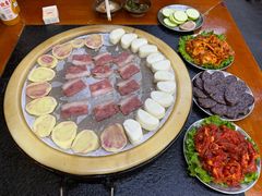 -老姐石板烧烤+铜炭火锅(总店)