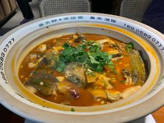 -魏铭鱼头捞饭(晋阳路店)