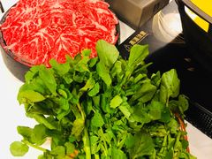 -鲜入围煮花胶鸡海鲜火锅