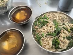 -正宗杨记普洱酸醋米线(总店)