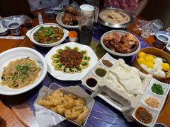 -95号酱骨·一块豆腐(展春园西路店)