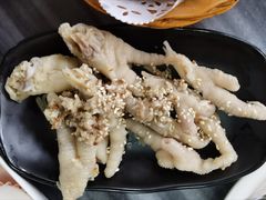 沙姜鸡脚-黄师奶甜品店