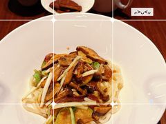 -恰餐厅及酒吧 CHAR Bar & Grill (北京丽都皇冠假日店)