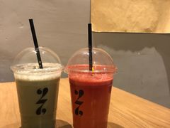 冰椰汁抹茶牛奶-HELLO 27 意面·沙拉·帕尼尼