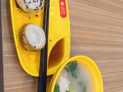 -小杨生煎(金山百联购物中心3楼店)