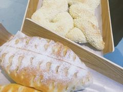 -奈雪的茶(亨特国际广场店)