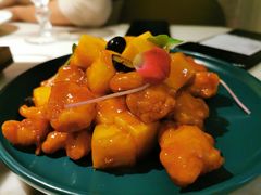鲜果菠萝里脊-蜜桃花开·中西融合菜E&W(南长街店)
