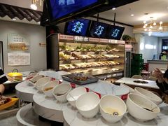 自助调料区-屋头串串(新街里店)