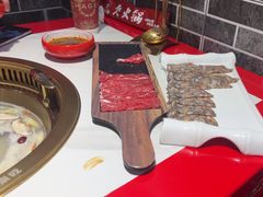 -欠火锅·水牛毛肚·团建聚餐·生日宴(何山路店)