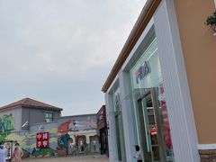 -斯普瑞斯奥特莱斯