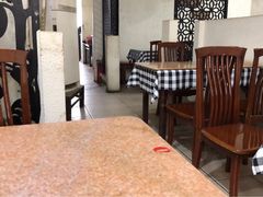 -广东粤秀餐馆(佳家花园小区店)