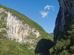 -蝶舞清江·恩施地心谷景区
