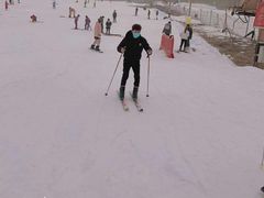 -济南卧虎山滑雪场