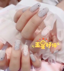 -花系美·美甲美睫精品店