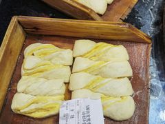 -鱼窝棚柴火铁锅炖(富山屯店)